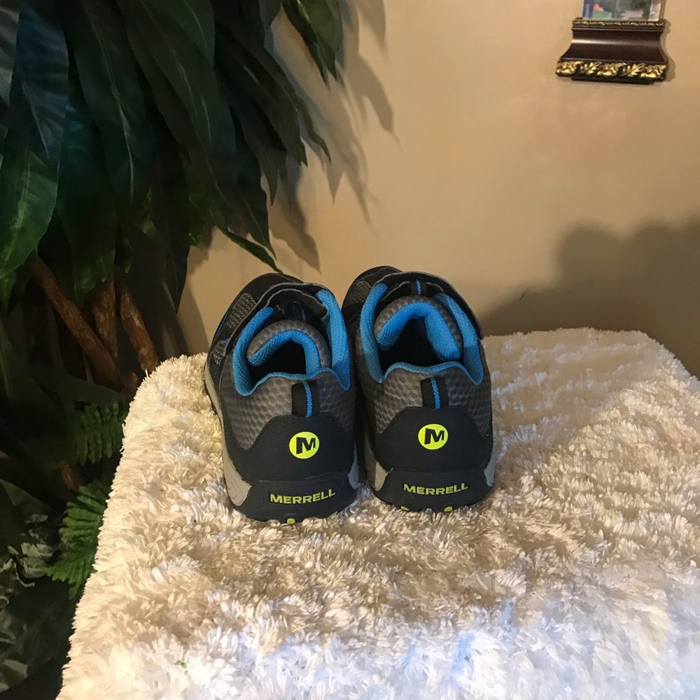 Merrell - Picture 3 of 7